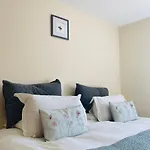 Apartmán 9 *